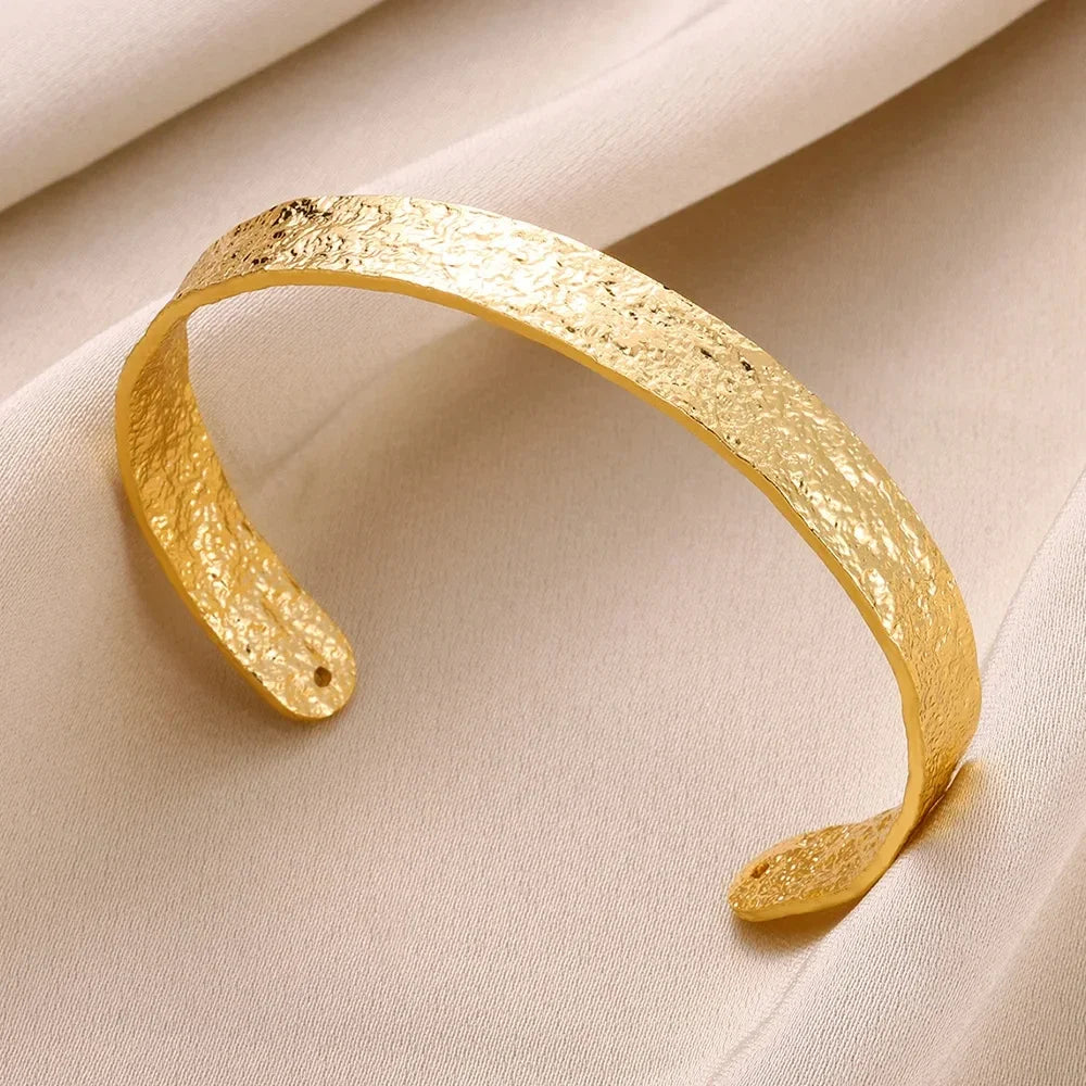 Classic Gold Color Wrinkle Texture Bangle Bracelet Cuff Bracelet Stainless Steel Hand Ornament Jewelry